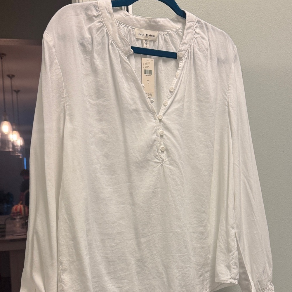 Cloth & stone White V-Neck Blouse